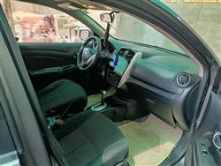 نیسان ڤێرسا